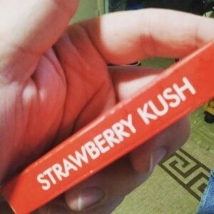 BUY STRAWBERRY KUSH $25 min order 10 packs